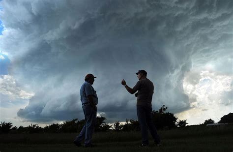 How You Know Its Tornado Season In Oklahoma