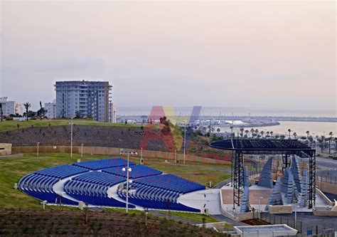 לצד החשיבות הארכאולוגית וההיסטורית של אשדוד, מדובר עיר מודרנית שחלקים נרחבים ממנה נבנו בשנים האחרונות. צילום אדריכלות אבי אמסלם: אמפי אשדוד