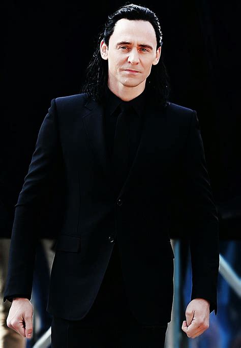Pin By Book Worm On Hiddles ️ ️ ️ Loki Thor Loki Tom Hiddleston Loki