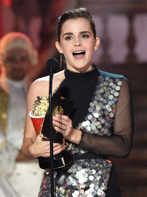 Emma Watson Remporte Le Premier Mtv Award Non Genré Femina