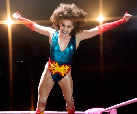 Glow Has The Most Crazy Amazing 80s Makeup Looks Of All Time Glow