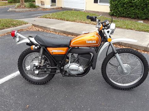 Join the 74 yamaha dt 175 discussion group or the general yamaha discussion group. 1974 Yamaha DT250 | eBay in 2020 | Enduro motorcycle, Dirt ...