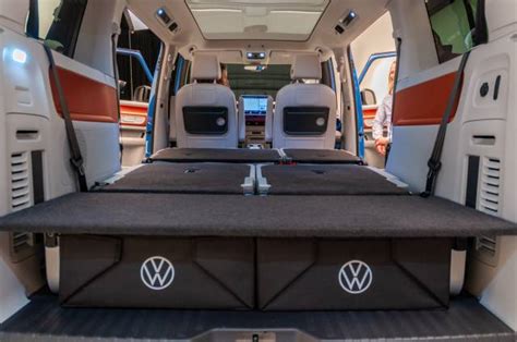 2025 VW ID Buzz Electrical Van Will Get 3 Rows AWD In US Model