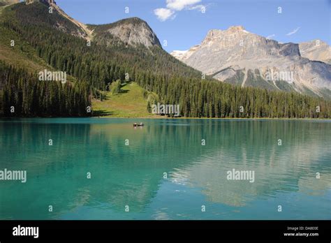 Emerald Lake Alberta Canada Stock Photo Alamy