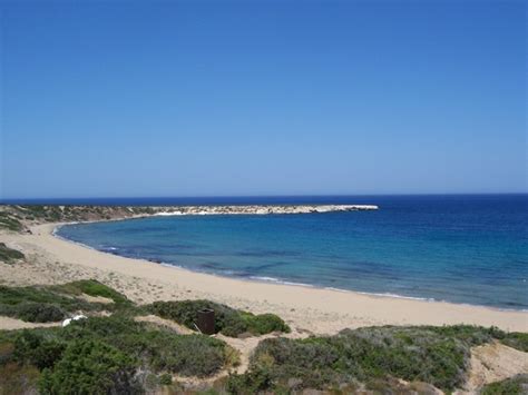9 Marvelous Mediterranean Island Beaches For Making Memories