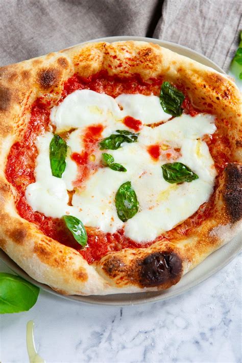 Four Cheese Margherita Pizza Recipe