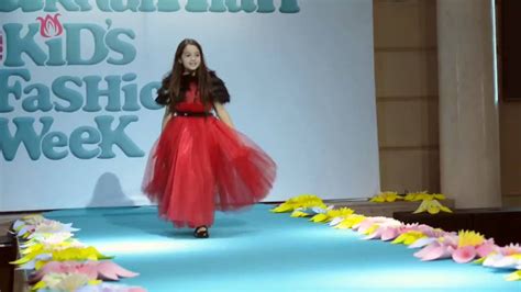 Это был 1й сезон Ukranian Kids Fashion Week первая украинская детская