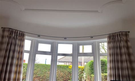 Fortunately, by choosing the right hardware and taking the time to install it properly, you can have bay window curtains that function well and look. Awesome Bay Window Curtain Pole WC15uik8 | Bow window ...