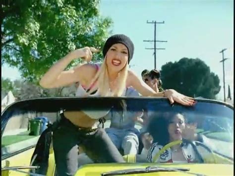 hollaback girl [music video] gwen stefani image 18760909 fanpop