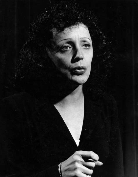 Pictures Of Édith Piaf
