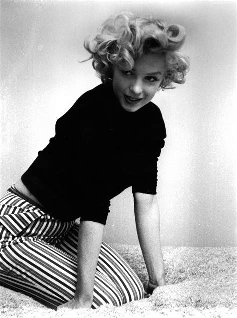 Marilyn Monroe In Striped Pants 1953 © Ben Ross Marylin Monroe Fotos Marilyn Monroe Estilo
