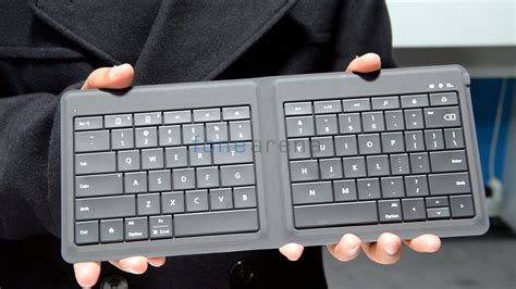 Microsoft Foldable Bluetooth Keyboard Hands On