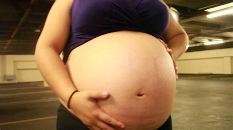 Pregnant Belly Bigger Than The Rest Of Her Body Youtube