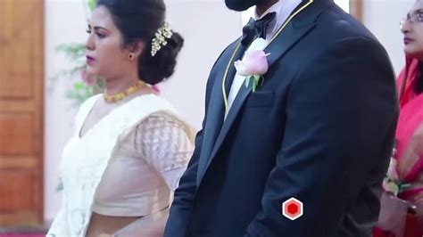 Cute Malayali Bride Deep Big Navel In White Saree Mp4 Snapshot 00 16 724 — Postimages