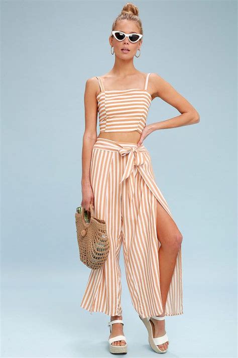 Show Off Your Sunny Disposition In The Faithfull The Brand Summer Nude