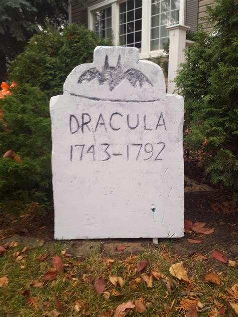 Dracula Tombstone Homeinmyshoes Flickr