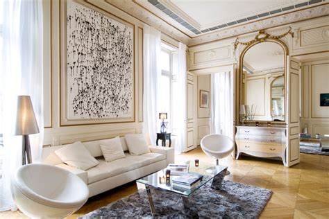 Eye For Design Decorating Paris Apartment Stylea Grand Mix Of