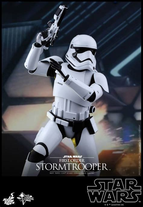 Hot Toys Star Wars The Force Awakens Stormtrooper 16