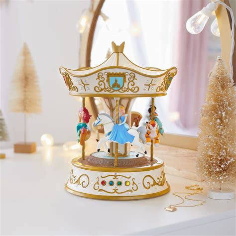 Disney Princess Dreams Go Round Carousel Musical Tabletop Decoration