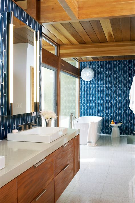 Make an appointment with the home depot design center in san diego for help and inspiration. Center stage | Minimalist bathroom design, Modern bathroom ...
