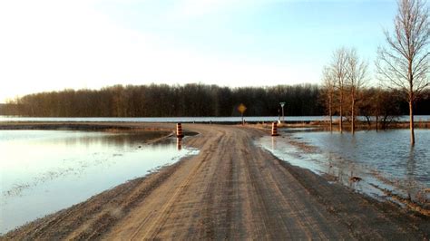 Kawartha Lakes Closes Roads Because Of Flooding Other Areas Remains