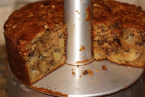 Sunday Sweets Apple And Sour Cream Coffee Cake