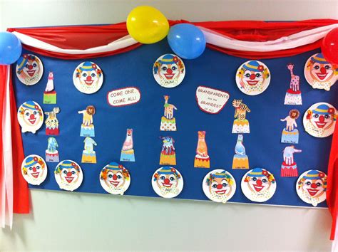 A bulletin board is a surface intended for the posting of public messages, for example, to advertise items wanted or for sale, announce events, or provide information. Hollywood Theme Classroom Ideas. PTA fundraiser event ...