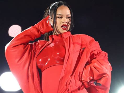 Fenty Skin By Rihanna La Nueva Línea Está En Camino LbeautÉ