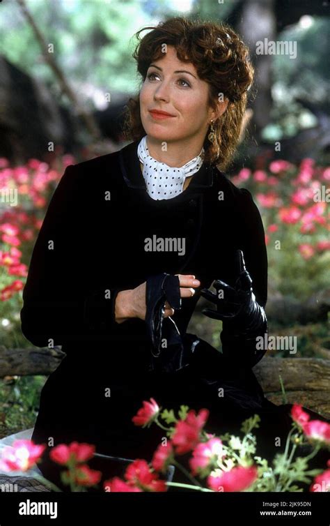 Dana Delany Tombstone Hi Res Stock Photography And Images Alamy