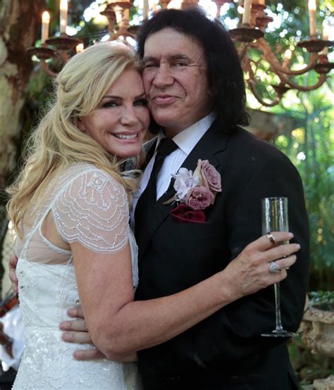 Gene Simmons And Shannon Tweed Shannon Tweed And Gene Simmons Renew Their Wedding Vows In Maui