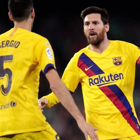 Lionel Messi Mène Barcelone Devant Le Real Betis Avec Un Triplé De