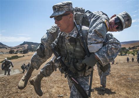 Combat Engineers Conduct Air Assault Patrol Training