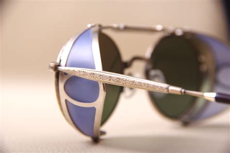 Sarah connor sunglasses terminator 2. Lunettes de Sarah Connor dans Terminator 2 (Matsuda M2809 ...