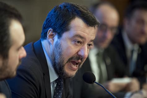 Matteo salvini was born on march 9, 1973 in milan, lombardy, italy. Matteo Salvini telefona al premier Conte: la cura della ...