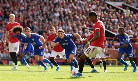 The foxes fully deserved their win over tottenham last time out, playing spurs at their own game, but will. Man Utd vs Leicester, LIVE stream online: Premier League ...