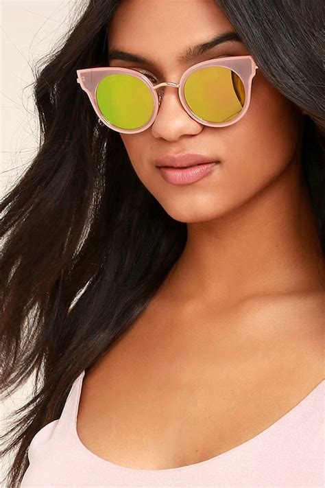 cool pink sunglasses mirrored sunglasses round sunglasses 22 00 lulus