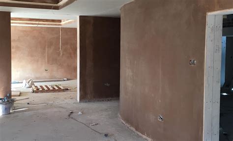 Plastering techniques for ceilings can be used to create visual illusions of depth and height, or we provide ceiling plastering services ranging from subtle curves and vaulted ceilings to custom. Plastering & Through Colour Rendering project in Bromley ...