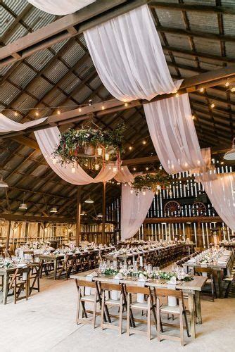 Beautiful Barn Wedding Venues And Creative Decor Ideas | Barn wedding