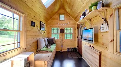Couple Builds Beautiful Mortgage Free Solar Powered Tiny House On
