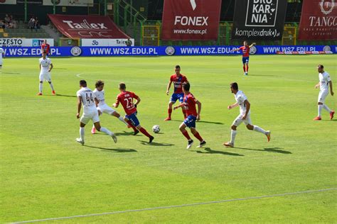 Raków częstochowa's home form is excellent with the following results : Raków Częstochowa ma kolejnego nowego zawodnika. Pochodzi ...