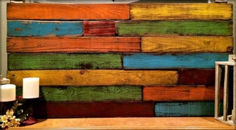 40 Fun And Functional Woodworking Projects To Do With Pallets Or 2x4s