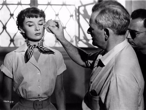 52 Behind The Scenes Photos Of Audrey Hepburn In Roman Holiday In