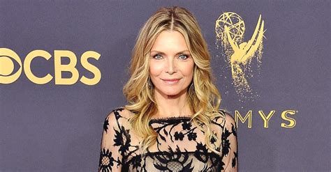 Michelle Pfeiffer 62 Shows Her Age Defying Beauty In A Stunning