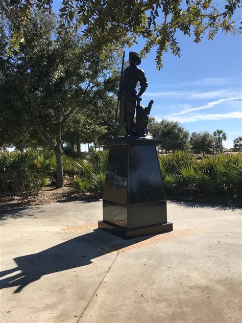 Veterans Memorial Park Monuments Dominguez Design Build