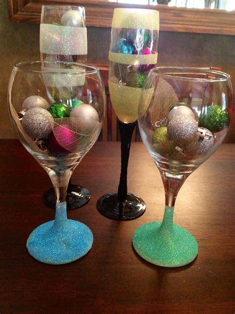 Very Simple Diy Wine Glasses Star Garland Christmas Country Christmas Decorations Cute
