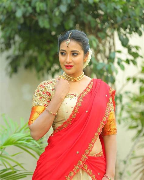 Pin By Parthu On Bhanu Tripathi Photoshoot Tv Actresses Bhanu Sri