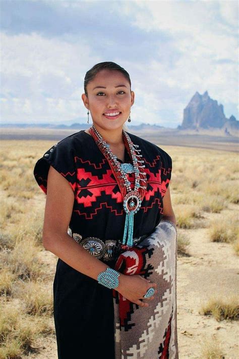 Beautiful Navajo American Indian Girl Native American Women Native