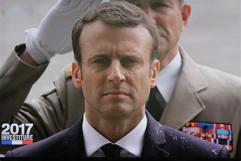 Emmanuel Macron A T Il Fait Son Service Militaire - FOB – Forces Operations Blog » Macron endosse le costume militaire