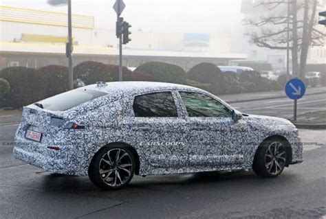 2022 Honda Civic Hatchback Shows Off Compact Design In Spy Debut