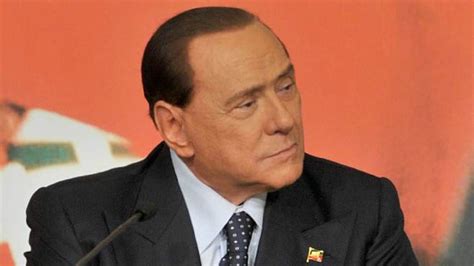 Silvio berlusconi è nuovamente ricoverato. Berlusconi ricoverato al San Raffaele per accertamenti